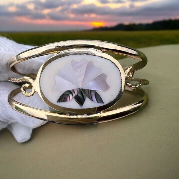 Vintage Alpaca Mexico Women's Cuff Bracelet Abalone‎ Floral Gold Tone Signed - Picture 1 of 16